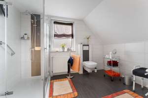 Exklusives Einfamilienhaus nahe der Nordsee – stilvolles Wohnen in Dorum – Die vollständige Adresse der Immobilie erhältst du vom Anbieter., 27639 Dorum – Vorschaubild 13