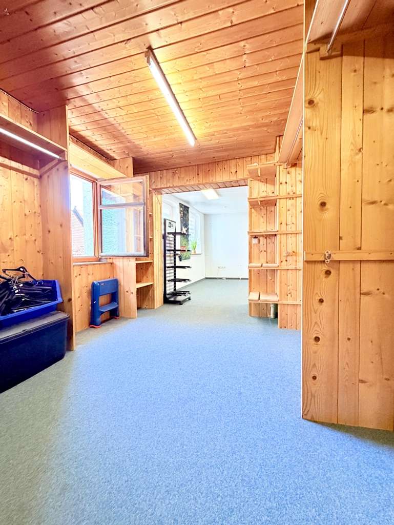 Immobilie in Creußen - Charmantes Denkmalanwesen von 1804 – vielseitig nutzbar mit Entwicklungspotenzial in Creußen - Bild 3