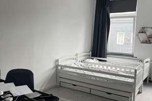 Geräumige 4-Zimmer-Altbauwohnung (90 m²) in zentraler Lage – ab 15.08.2026 zu vermieten – Die vollständige Adresse der Immobilie erhältst du vom Anbieter., 42659 Solingen-Mitte, Solingen – Vorschaubild 5