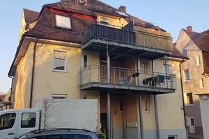 Schöne 3-ZKB im 1. Obergeschoss mit Balkon in Augsburg mit EBK – Eberlestr. 41, 86157 Pfersee-Nord, Augsburg – Vorschaubild 2