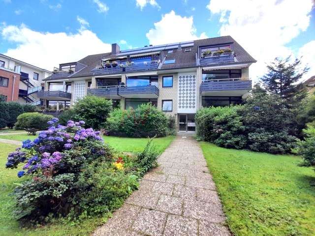 Gut geschnittene 2,5 Zimmer Wohnung in zentraler Lage in Hamburg-Rahlstedt zu verkaufen!, Hamburg – Bild 1