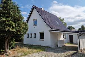 Klassisches Einfamilienhaus in ruhiger aber zentraler Lage von Mölln – Die vollständige Adresse der Immobilie erhältst du vom Anbieter., 23879 Mölln – Vorschaubild 3