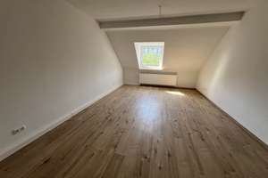 Sportliches Wohnen - 4 Zi.-Whng. frisch renoviert  - Düsseldorf Friedrichstadt – Helmholzstr. 12, 40215 Friedrichstadt, Düsseldorf – Vorschaubild 6