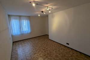 Freistehendes Einfamilienhaus mit Einliegerwohnung in Stuttgart-Weilimdorf – Die vollständige Adresse der Immobilie erhältst du vom Anbieter., 70499 Weilimdorf (Ortsteil), Stuttgart – Vorschaubild 8