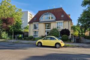 BEZUGSFREI: Barrierefreie ETW in einer Stadtvilla!