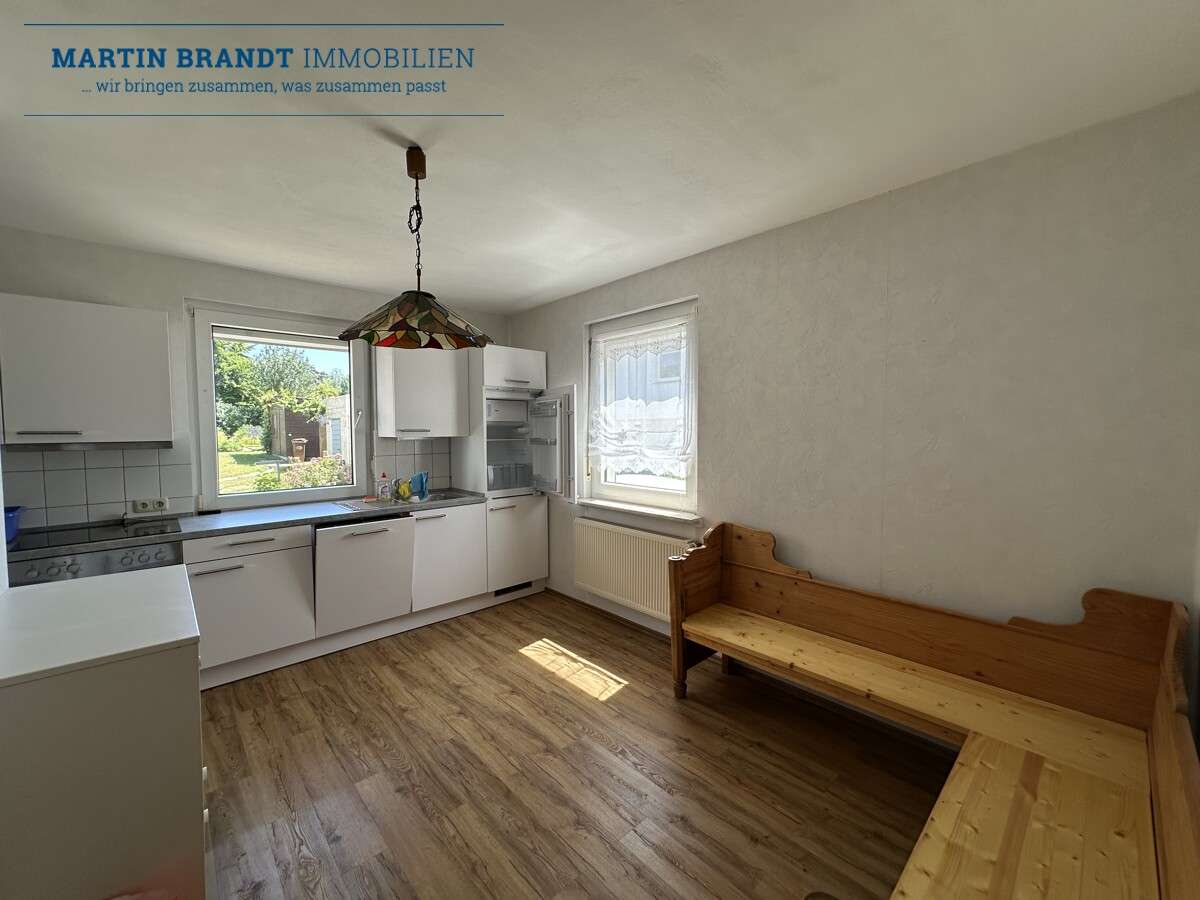 Immobilie in Hünfelden - Großzügiges Mehrfamilienhaus Anwesen mit schönen Garten in zentraler Lage von Hünfelden-Kirberg... - Bild 2