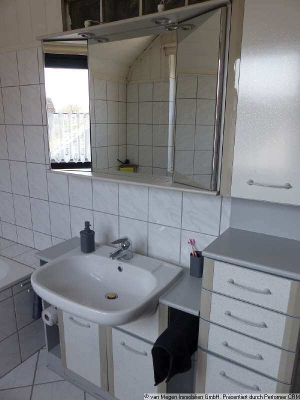 Immobilie in Straelen - Goßzügig angelegtes 1-2 Familienhaus in sehr gepflegten Zustand  !! - Bild 1