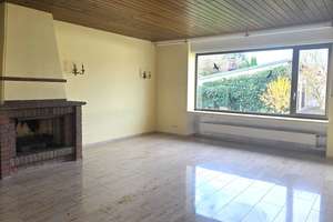 Für 1.458-€ ins Eigenheim! Top Preis, top Substanz, neue Bäder, zentrale Lage, sofort einziehen! – Die vollständige Adresse der Immobilie erhältst du vom Anbieter., 53604 Bad Honnef – Vorschaubild 3