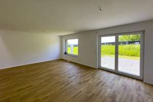Wohnen am Stumpenhof! Moderne DHH mit großzügigem Grundstück, PV-Anlage und Luft-Wärme-Pumpe! – Die vollständige Adresse der Immobilie erhältst du vom Anbieter., 73207 Plochingen – Vorschaubild 6