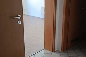 1 Zi-Whg. | im Grünen | Frisch renoviert | Balkon | Ideal für Singles | TG – Barnecker Straße 17, 4178 Böhlitz-Ehrenberg, Leipzig – Vorschaubild 10
