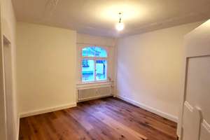 Schönes WG Zimmer in Stuttgart-Mitte – Calwer Straße 62, 70173 Neue Vorstadt, Stuttgart – Vorschaubild 1
