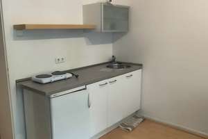 Nachmieter gesucht! Teilmöblierte 1-Zimmer-Wohnung ab 15.10.26 – 40239 Düsseltal, Düsseldorf – Vorschaubild 2