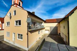 drei Wohneinheiten, ein Gewerbe, 6 Garagen, 5 Stellplätze, ein genehmigtes Loft ein Preis!!! – Die vollständige Adresse der Immobilie erhältst du vom Anbieter., 85055 Etting, Ingolstadt – Vorschaubild 11