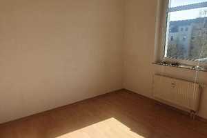 Attraktive 3-Raum-Wohnung, für WG geeignet – Matthesstraße 37, 9113 Chemnitz – Vorschaubild 7