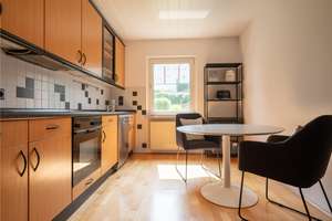 Gepflegte 2-Zimmer-Wohnung mit eigenem Gartenanteil nebst Terrasse und Einbauküche in Wuppertal – Die vollständige Adresse der Immobilie erhältst du vom Anbieter., 42327 Vohwinkel, Wuppertal – Vorschaubild 6