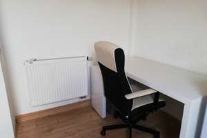 Schönes ein Zimmer, direkt in der City, Voll möbliert, in HD, NUR für Student/-in/Wissenscht – Die vollständige Adresse der Immobilie erhältst du vom Anbieter., 69123 Pfaffengrund, Heidelberg – Vorschaubild 4
