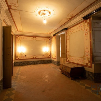 HISTORISCHES HAUS ZUM VERKAUF IM ZENTRUM VON SANTA BARBARA, TARRAGONA