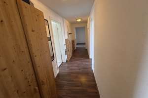 Attraktive 4-Zimmer-Kapitalanlage mit Entwicklungspotenzial – Die vollständige Adresse der Immobilie erhältst du vom Anbieter., 42277 Oberbarmen, Wuppertal – Vorschaubild 3