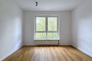 Zentral und ruhig gelegene 2-Zimmerwohnung mit Balkon und Garage in Berlin Plänterwald zu verkaufen. – Die vollständige Adresse der Immobilie erhältst du vom Anbieter., 12437 Plänterwald, Berlin – Vorschaubild 7
