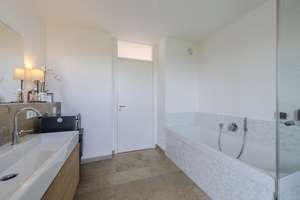 Seltene Gelegenheit am Killesberg – Modernes Penthouse mit gehobener Ausstattung – Die vollständige Adresse der Immobilie erhältst du vom Anbieter., 70192 Killesberg, Stuttgart – Vorschaubild 10