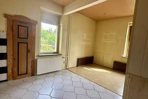 Zuhause selbst gestalten: Modernisierungsbedürftiges Zweifamilienhaus mit großem Potenzial – Leipzig (Kreis) – Vorschaubild 8