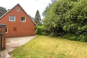 Vielseitig nutzbares Wohnhaus in ruhiger Wohnlage – Oldenburg (Oldenburg) – Vorschaubild 36