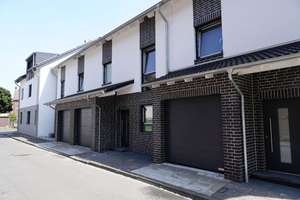 Provisionsfrei* Einfamilienhaus mit PV+Speicher 10,4 KW+Garage 140m zum Rheinufer Energiebedarf 22,4 – Stolze Schrey Strasse 2a, 47198 Alt-Homberg, Duisburg – Vorschaubild 3