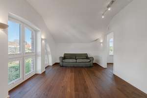 Property thumbnail 23