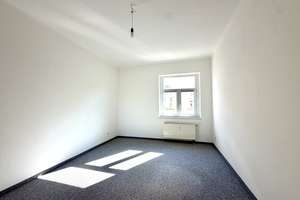 Gepflegte 2-Zimmer-Hochparterrewohnung mit Tageslichtbad und Garage – Dresdner Straße 236, 1640 Coswig – Vorschaubild 3