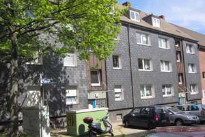 Attraktive und vollständig renovierte 3-Raum-Wohnung in Essen Holsterhausen/West