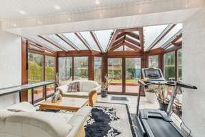 Property thumbnail 7