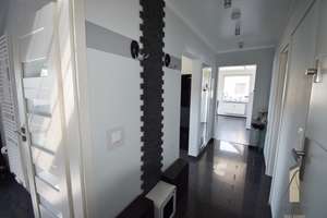 Top ausgestattete und vollmöblierte Maisonette-Wohnung mit 2 Bädern auf 95,49 m² – Die vollständige Adresse der Immobilie erhältst du vom Anbieter., 38448 Tiergartenbreite, Wolfsburg – Vorschaubild 6