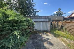 Teilsaniertes, großzügiges Wohnhaus in Mahlsdorf mit zwei Garagen – Die vollständige Adresse der Immobilie erhältst du vom Anbieter., 12623 Mahlsdorf, Berlin – Vorschaubild 9