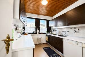 Ein Zuhause über den Dächern Regensburgs Penthouse-Maisonette mit Galerie und sonniger Südterrasse – Freiherr-von-Stein-Str. 2-4, 93049 Westenviertel, Regensburg – Vorschaubild 3