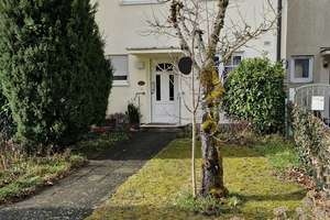 Gepflegtes Reihenmittelhaus mit 4 Zimmern in München-Neuaubing