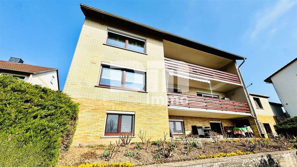 Immobilie in Katlenburg-Lindau - Modernisiertes Ein-/ Zweifamilienhaus inkl. PV-Anlage + Garage auf Traumgrundstück - Bild 2