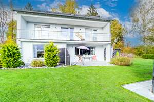 Attraktives lichtdurchflutetes Einfamilienhaus mit großem Grundstück in ruhiger Lage - Meyernberg – Sauerbruchstraße 3, 95447 Meyernberg, Bayreuth – Vorschaubild 1