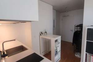 Apartment for a single or couple – Speditionstraße 6, 40221 Hafen, Düsseldorf – Vorschaubild 1