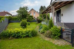 Zentrumsnahes Einfamilienhaus mit parkähnlichem Gartenparadies & PV-Anlage – Lammersdorfer Straße 17, 54576 Hillesheim – Vorschaubild 12