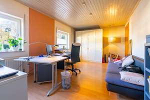 Reserviert: Wohnen und Arbeiten unter einem Dach: 278 m² Gesamtfläche am Ortsrand von Kirchhain – Die vollständige Adresse der Immobilie erhältst du vom Anbieter., 35274 Kirchhain – Vorschaubild 13