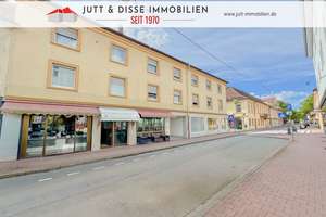 Wohn- und Geschäftshaus mit Erweiterungs- und Entwicklungspotenzial in der Innenstadt von Rastatt – Die vollständige Adresse der Immobilie erhältst du vom Anbieter., 76437 Rastatt – Vorschaubild 1