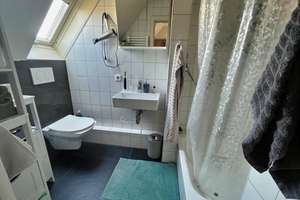 2-Fam.-Haus mit Anbau und ausgebautem Dachstudio in Toplage! Sackgasse! 3 Garagen! 2 Stellplätze! – Die vollständige Adresse der Immobilie erhältst du vom Anbieter., 73240 Wendlingen am Neckar – Vorschaubild 49