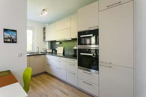 Exklusive 3-Zimmer-EG-Wohnung | Garten mit direktem Zugang zum Obersee | EBK | Stellplatz – Talbrückenstraße 71, 33611 Schildesche, Bielefeld – Vorschaubild 9