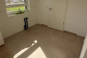Neubau – Erstbezug in einer hellen 2-Zimmer-Wohnung im Erdgeschoss mit großem Privatgarten! – Am Alten Lindewerk 10, 55246 Mainz-Kostheim, Wiesbaden – Vorschaubild 14