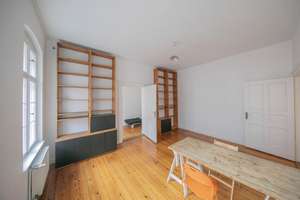 Bezugsfreie 2 Zi-Whg im 3.OG in der ehemaligen Königlich Peußischen Tuchmanufaktur (WE9) – Kruppstrasse 17, 10557 Moabit, Berlin – Vorschaubild 3