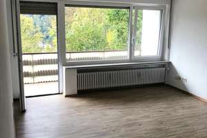 Gepflegte 2,5-Raum-Wohnung mit großem Balkon im schönen Bad Liebenzell – Die vollständige Adresse der Immobilie erhältst du vom Anbieter., 75378 Bad Liebenzell – Vorschaubild 8