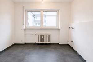 Renovierte 3-Zimmer-Wohnung mit neuer Einbauküche, Balkon & Garage – 70327 Wangen, Stuttgart – Vorschaubild 6