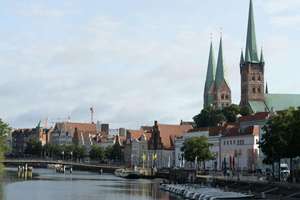 Schöne 2-3  Zimmer in begehrter Lage – Nähe zur Stadt, Stadtpark und der Travemünder Allee – Die vollständige Adresse der Immobilie erhältst du vom Anbieter., 23568 Sankt Gertrud, Lübeck – Vorschaubild 9