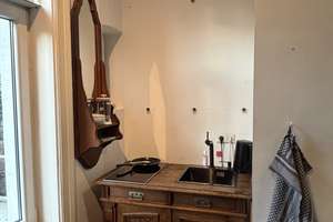 Übergangsmiete teilmöblierte Altbauwohnung in Ottensen (bis Ende März) – Bahrenfelder Str. 51, 22765 Ottensen, Hamburg – Vorschaubild 9