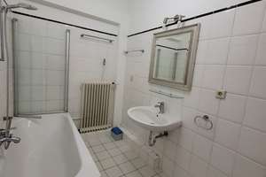 Wohnen mit Charakter: 3,5-Zimmer-Dachgeschosswohnung in Bonn – Die vollständige Adresse der Immobilie erhältst du vom Anbieter., 53115 Weststadt, Bonn – Vorschaubild 8